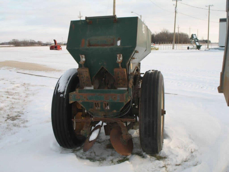 Row Lockwood Potato Planter Gallant Sales