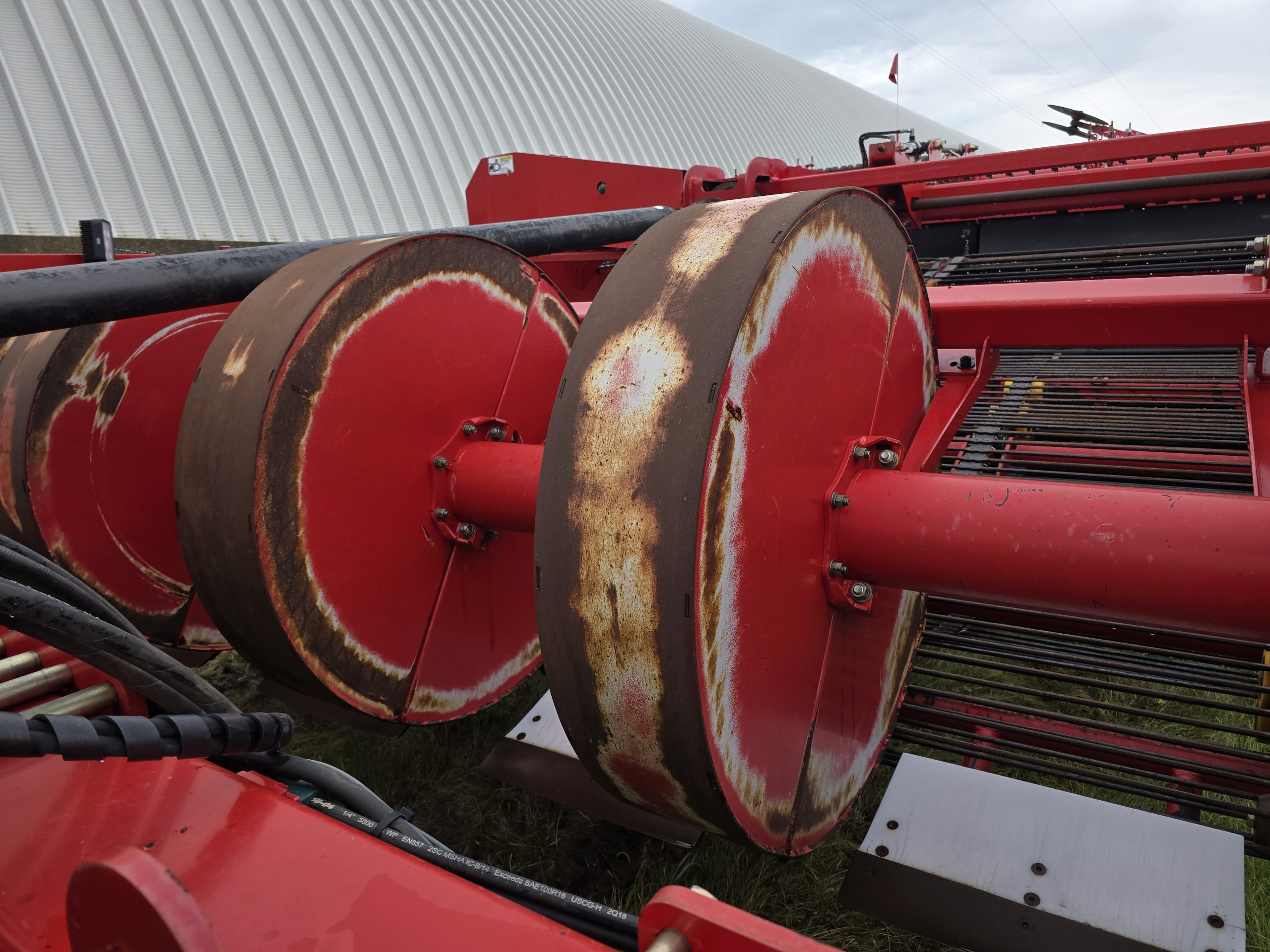 2019 Spudnik 6140 Windrower Right & Left Discharge 34in Rows / SOLD other Windrowers Available - Image 22