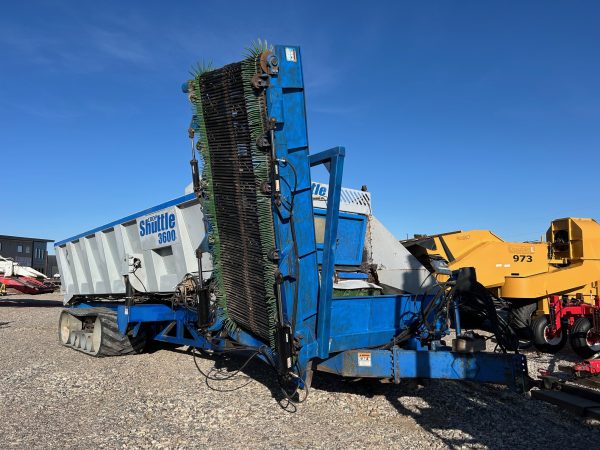 2015 Crop Shuttle Model 3600 Mounted on Elmers Tracks - Image 5