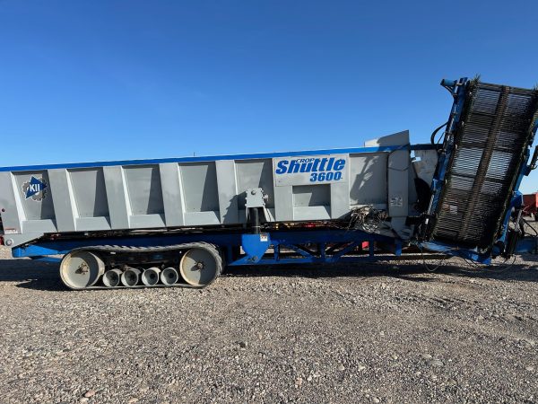 2015 Crop Shuttle Model 3600 Mounted on Elmers Tracks - Image 9