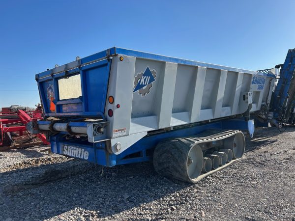 2015 Crop Shuttle Model 3600 Mounted on Elmers Tracks - Image 10