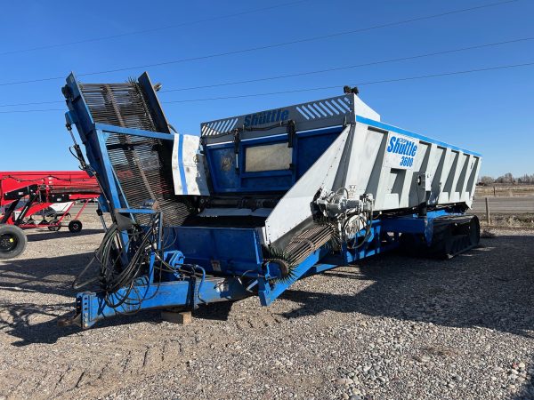 2015 Crop Shuttle Model 3600 Mounted on Elmers Tracks
