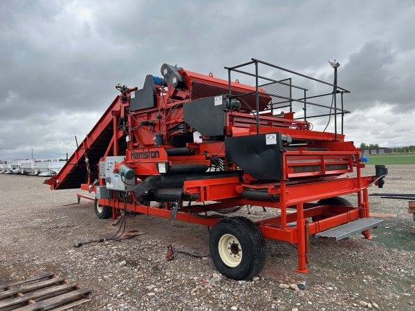 240 Harriston Clodhopper Loaded