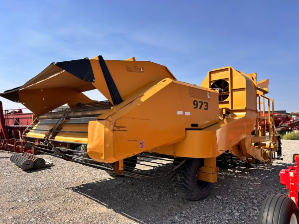 2016 Double L 973 4 Row Harvester - Image 19