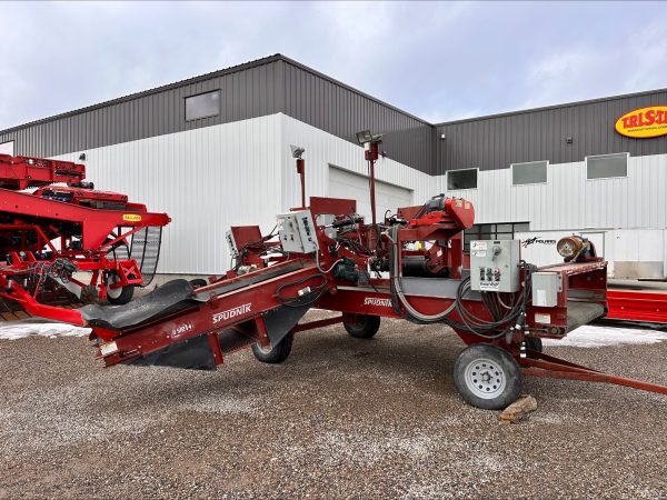 Spudnik 1695 Triple Stinger Unloading Conveyor / SOLD