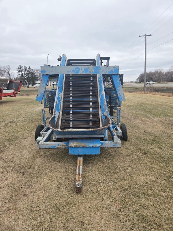 2013 Betterbuilt 72in  Model 603 Seed Cutter with 3 Cut Attachments - Image 2