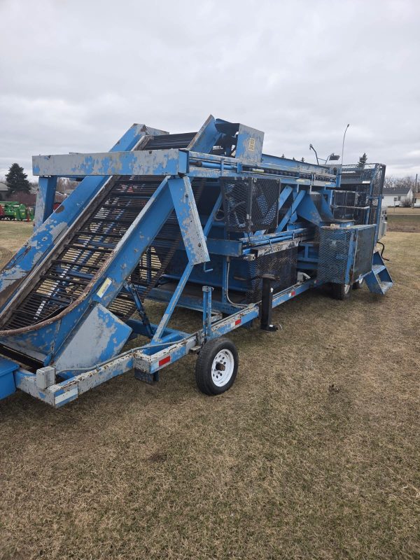 2013 Betterbuilt 72in  Model 603 Seed Cutter with 3 Cut Attachments - Image 3