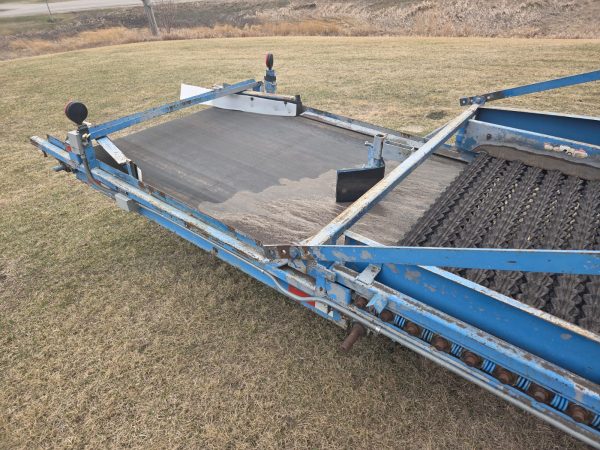 2013 Betterbuilt 72in  Model 603 Seed Cutter with 3 Cut Attachments - Image 13