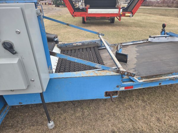 2013 Betterbuilt 72in  Model 603 Seed Cutter with 3 Cut Attachments - Image 20