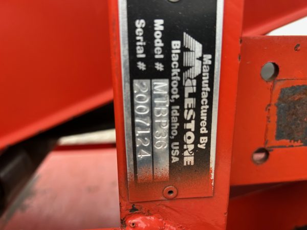 2007 Milestone 36in X 49ft All Belt Telescopic Piler - Image 2