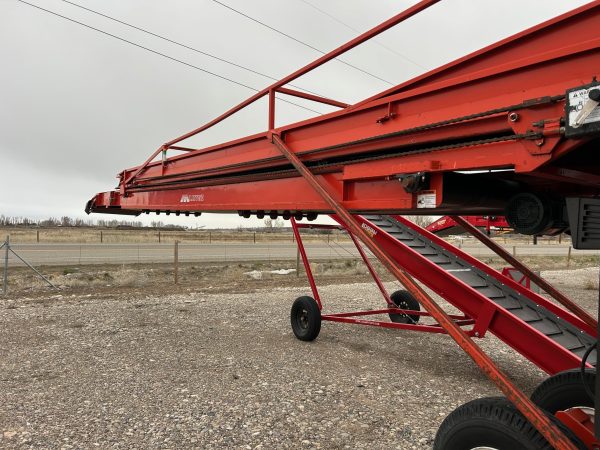 2007 Milestone 36in X 49ft All Belt Telescopic Piler - Image 14
