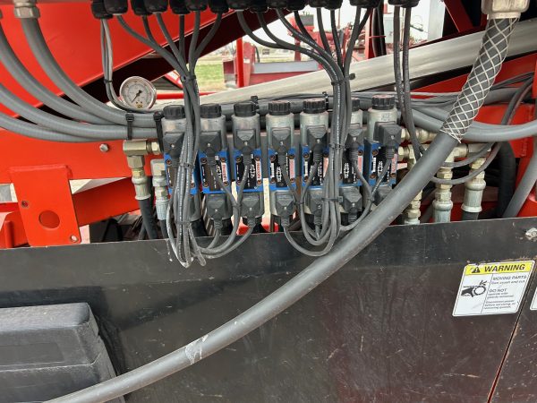 2007 Milestone 36in X 49ft All Belt Telescopic Piler - Image 24