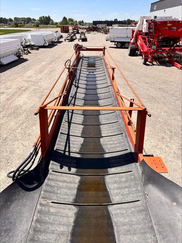 550 Spudnik 36in X 49ft All Belt Telescopic Piler - Image 10