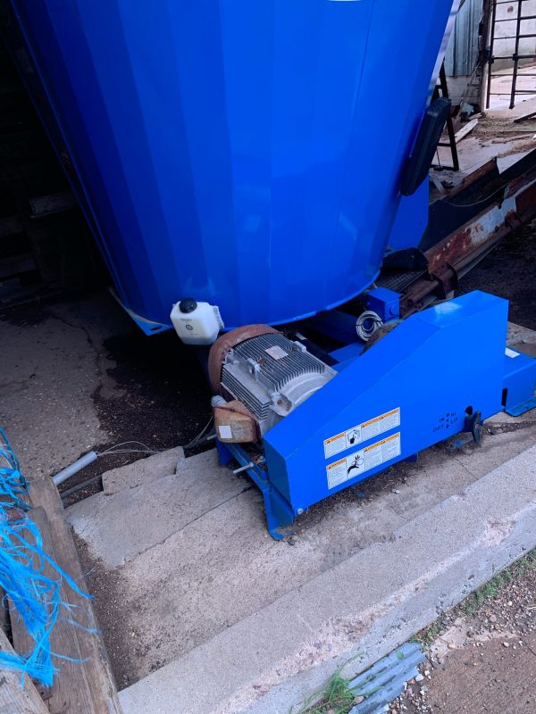 2008 Patz V200 Vertical Mixer - Image 7