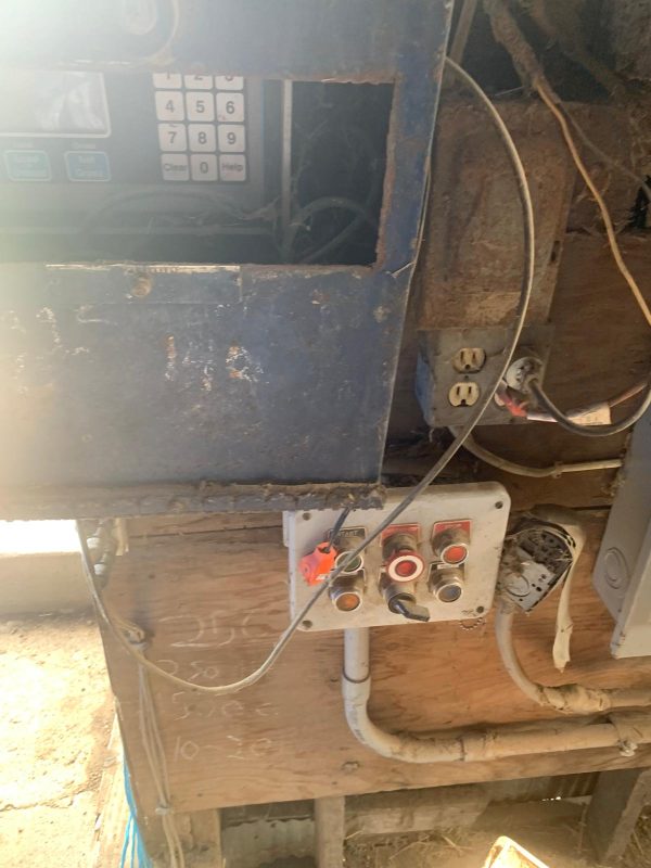 2008 Patz V200 Vertical Mixer - Image 8