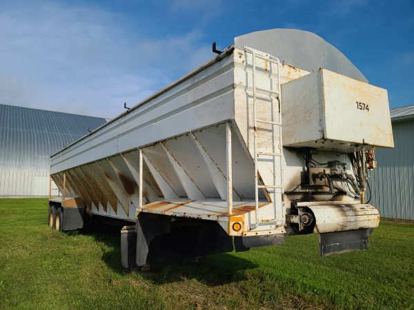 36ft Loadmaster Live Bottom Trailer / Chain & Flaps - Image 10