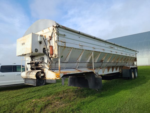 36ft Loadmaster Live Bottom Trailer / Chain & Flaps - Image 12