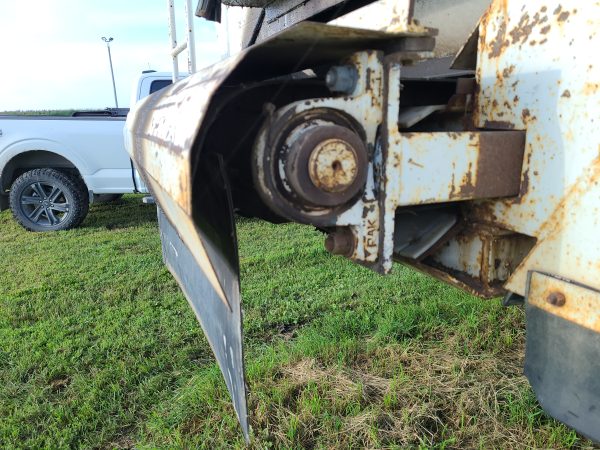 36ft Loadmaster Live Bottom Trailer / Chain & Flaps - Image 13