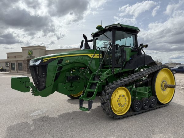 2023 John Deere 8RT 370 / IVT Trans 40K / 16in Tracks / Only 374hrs