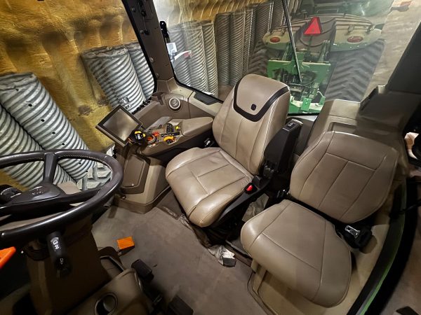 2021 John Deere 8RT 370 / IVT Trans 40K / 16in Tracks / Only 1787hrs - Image 11