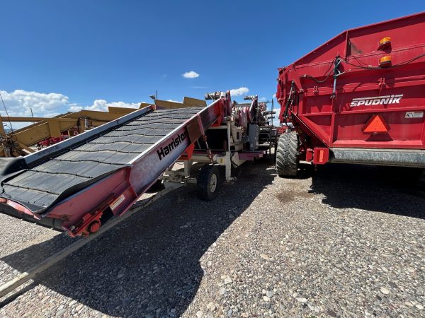 3240 Harriston Clodhopper with Peg Belt & Trash Blower - Image 15