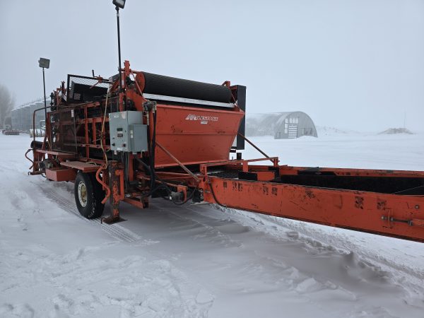 60in MIlestone Double Deck Seed Cutter / Loaded / Single Phase - Image 2