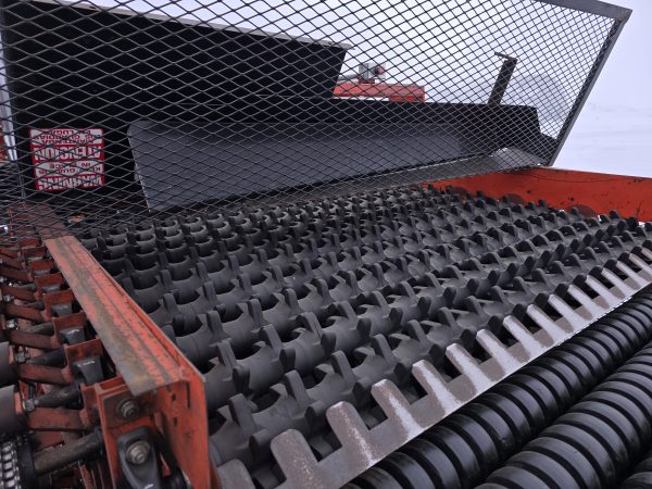 60in MIlestone Double Deck Seed Cutter / Loaded / Single Phase - Image 6