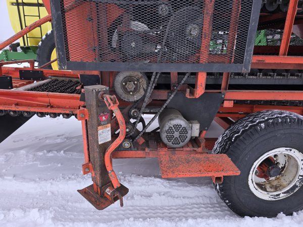 60in MIlestone Double Deck Seed Cutter / Loaded / Single Phase - Image 14