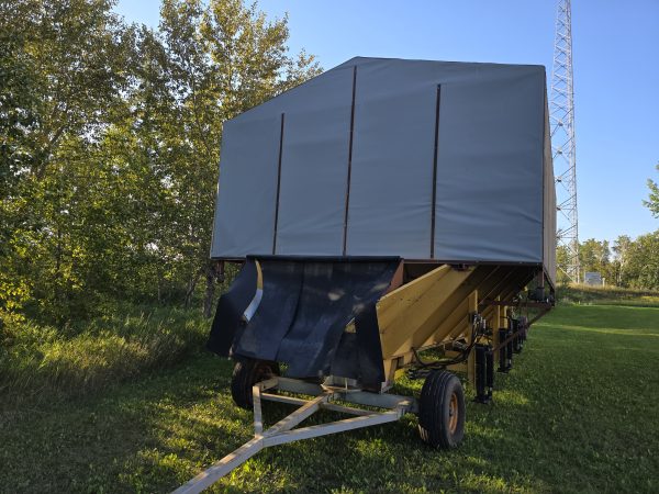 860 Double L 600CWT Evenflow Hopper - Image 13