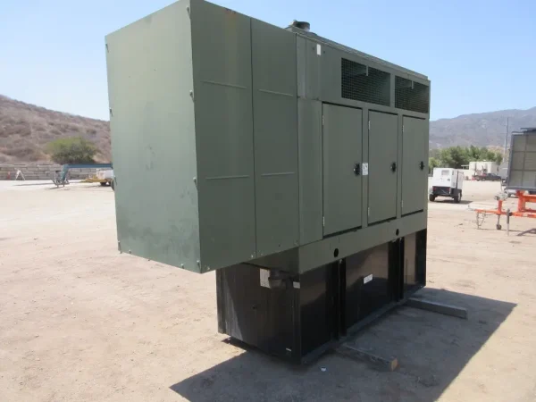 125KW Onan Diesel Generator Skid Mounted Generator / Only 204Hours - Image 5