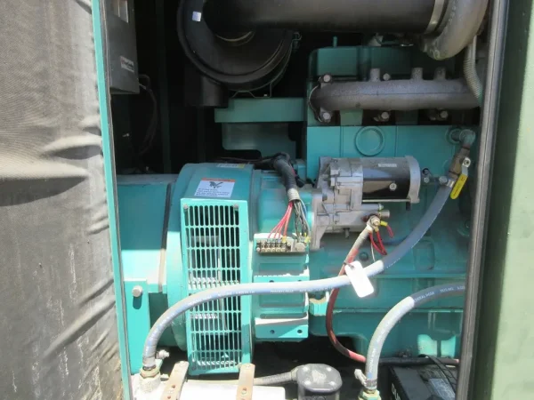 125KW Onan Diesel Generator Skid Mounted Generator / Only 204Hours - Image 11