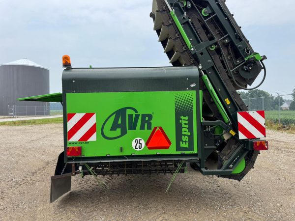 2013 AVR Espirit 2 Row 36in Direct Load Potato Harvester - Image 34