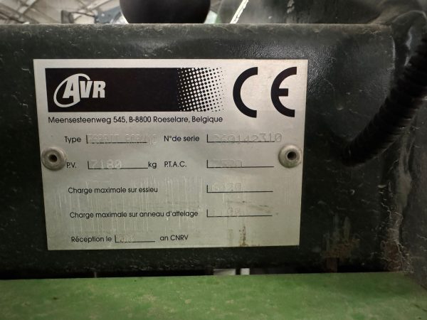 2013 AVR Espirit 2 Row 36in Direct Load Potato Harvester - Image 18