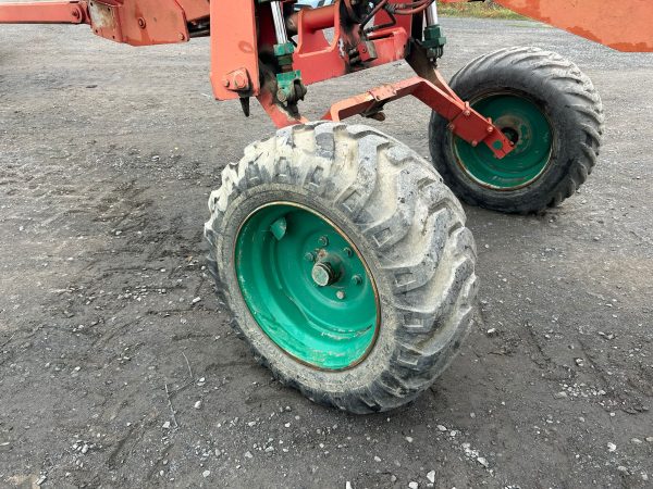 Kverneland PX100-8 Roll Over Plow with Coulters - Image 5