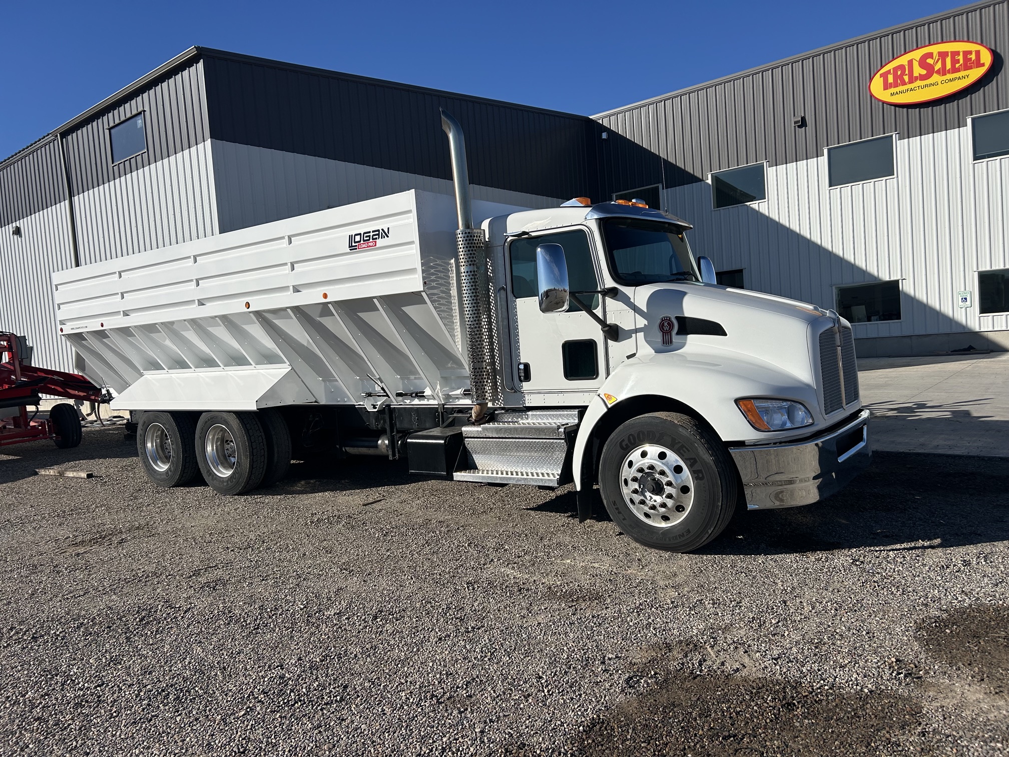 2019 Kenworth T370 Tandem / Allison Automatic / SOLD