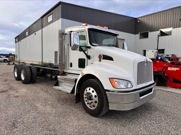 2019 Kenworth T370 Tandem / Allison Automatic - Image 11