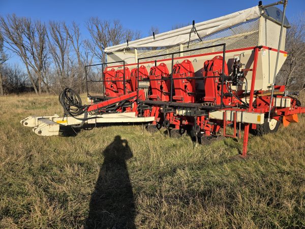 Harriston 6 Row 36in Cup Type  Potato Planter with Row Shaper Hilling Attachment / 2nd of 2 Planters