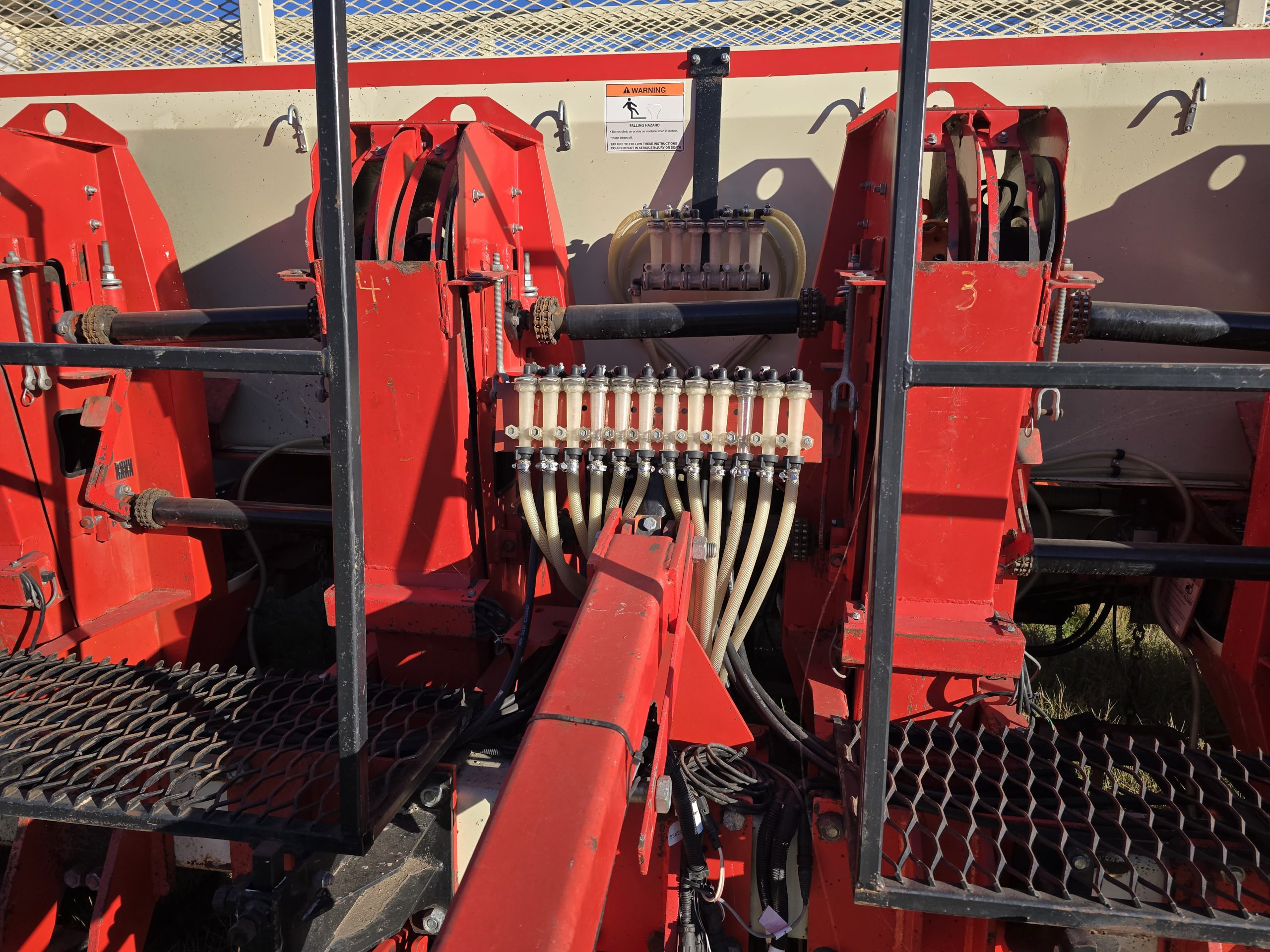 Harriston 6 Row 36in Cup Type Potato Planter with Row Shaper Hilling Attachment / 2nd of 2 Planters - Image 18