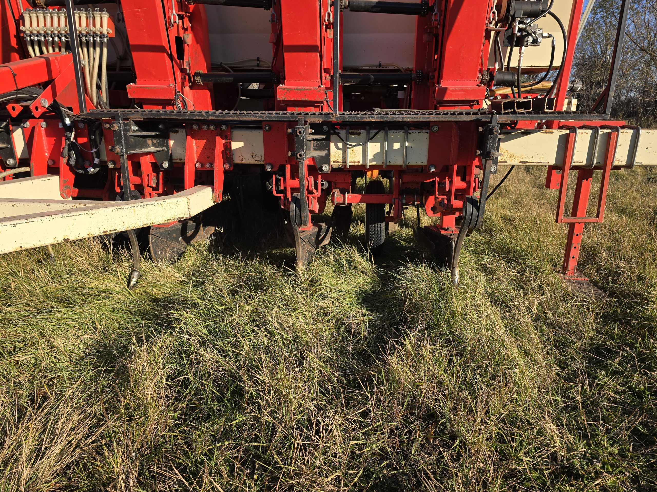 Harriston 6 Row 36in Cup Type Potato Planter with Row Shaper Hilling Attachment / 2nd of 2 Planters - Image 2