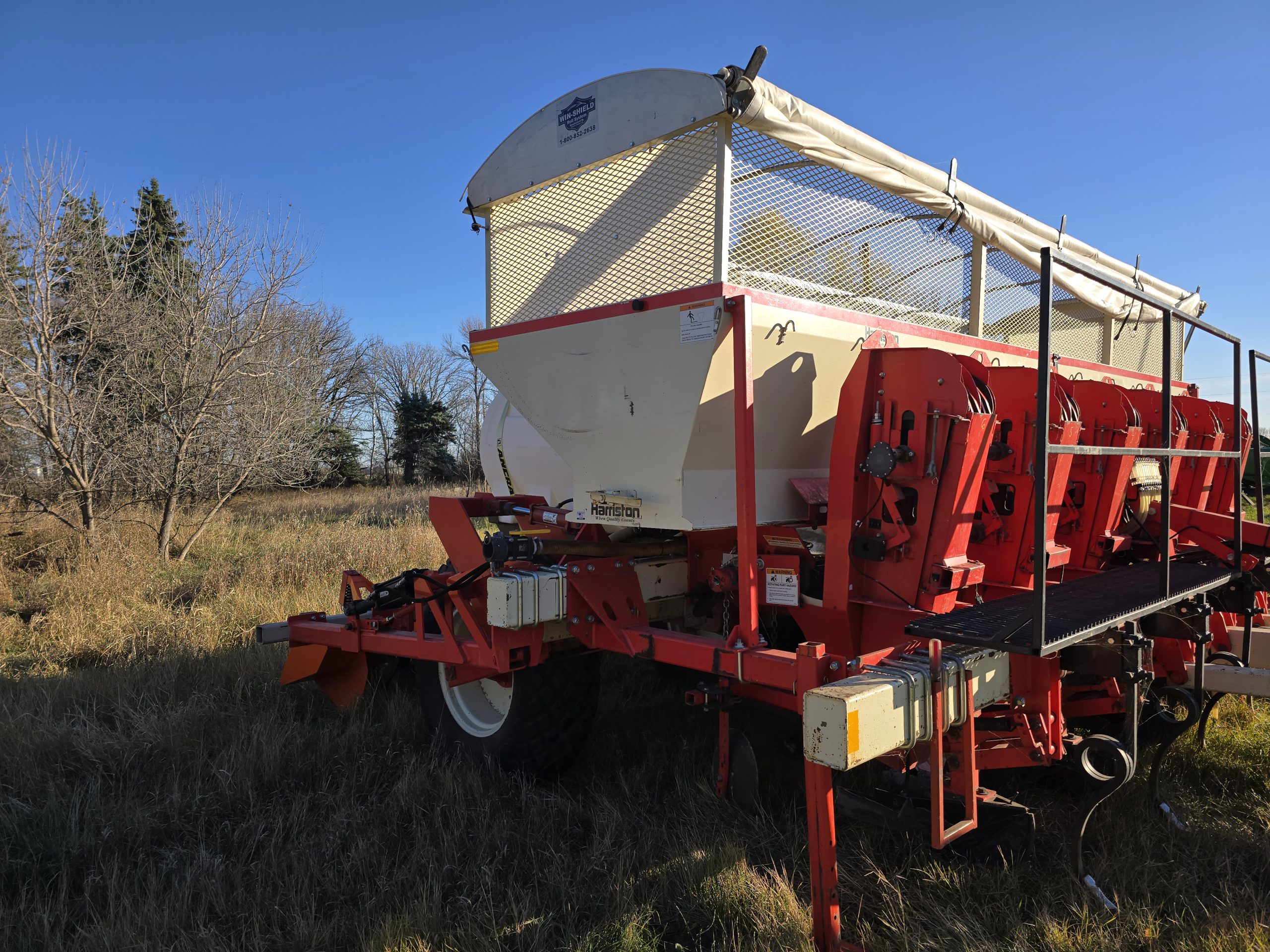 Harriston 6 Row 36in Cup Type Potato Planter with Row Shaper Hilling Attachment / 2nd of 2 Planters - Image 4