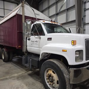 99 GMC Top Kick Tandem Automatic with 21ft Spudnik Box
