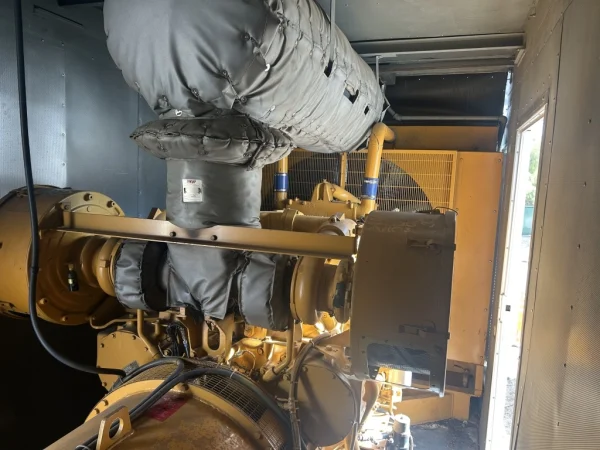 CAT Magna Max 900KW Genset / Only 146hrs