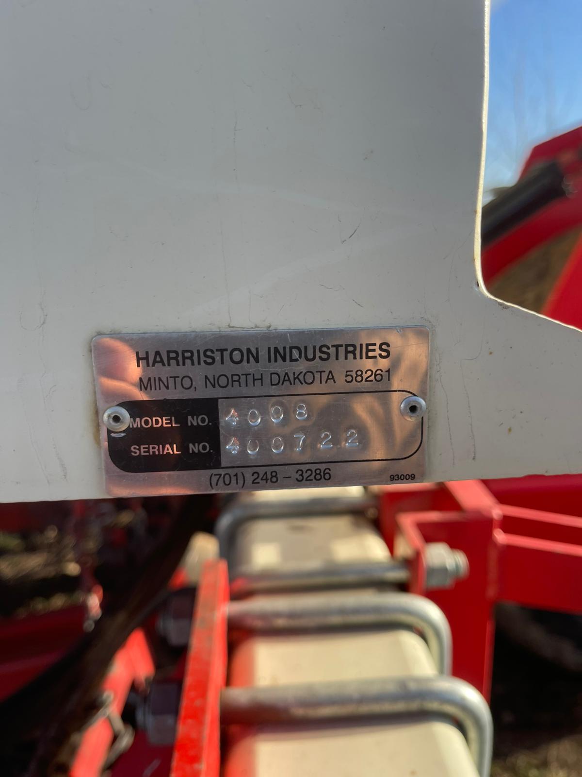 2008 Harriston 8 Row Cup Type Planter - Image 6