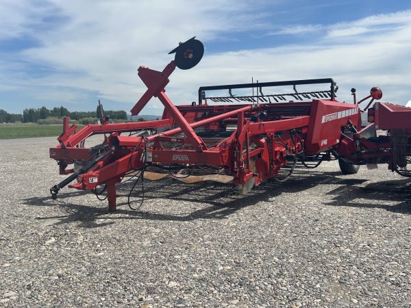 2007 Spudnik 6140 4 Row Windrower Left Hand Discharge