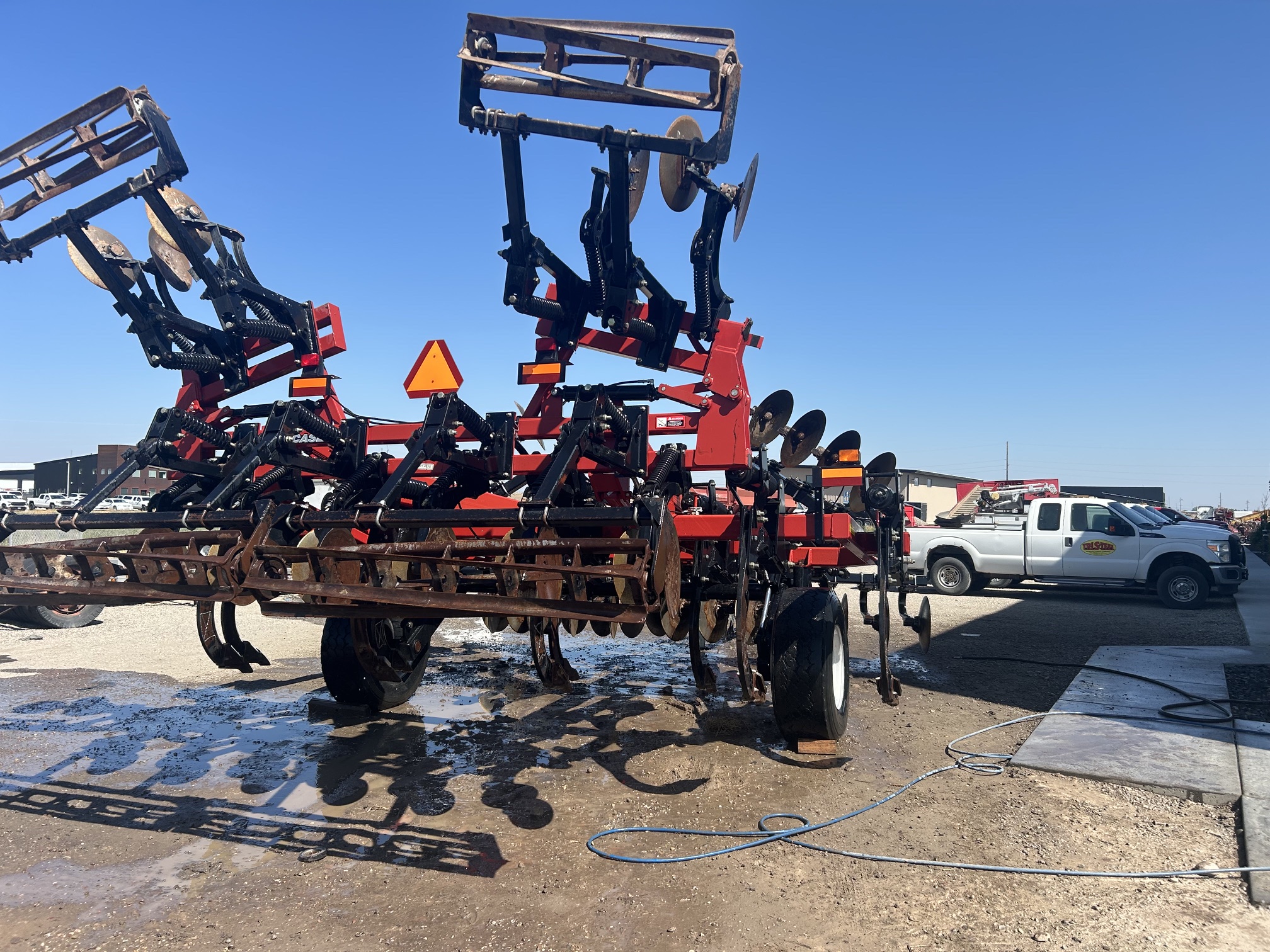 870 Case IH Heavy Duty Disc Ripper - Image 2