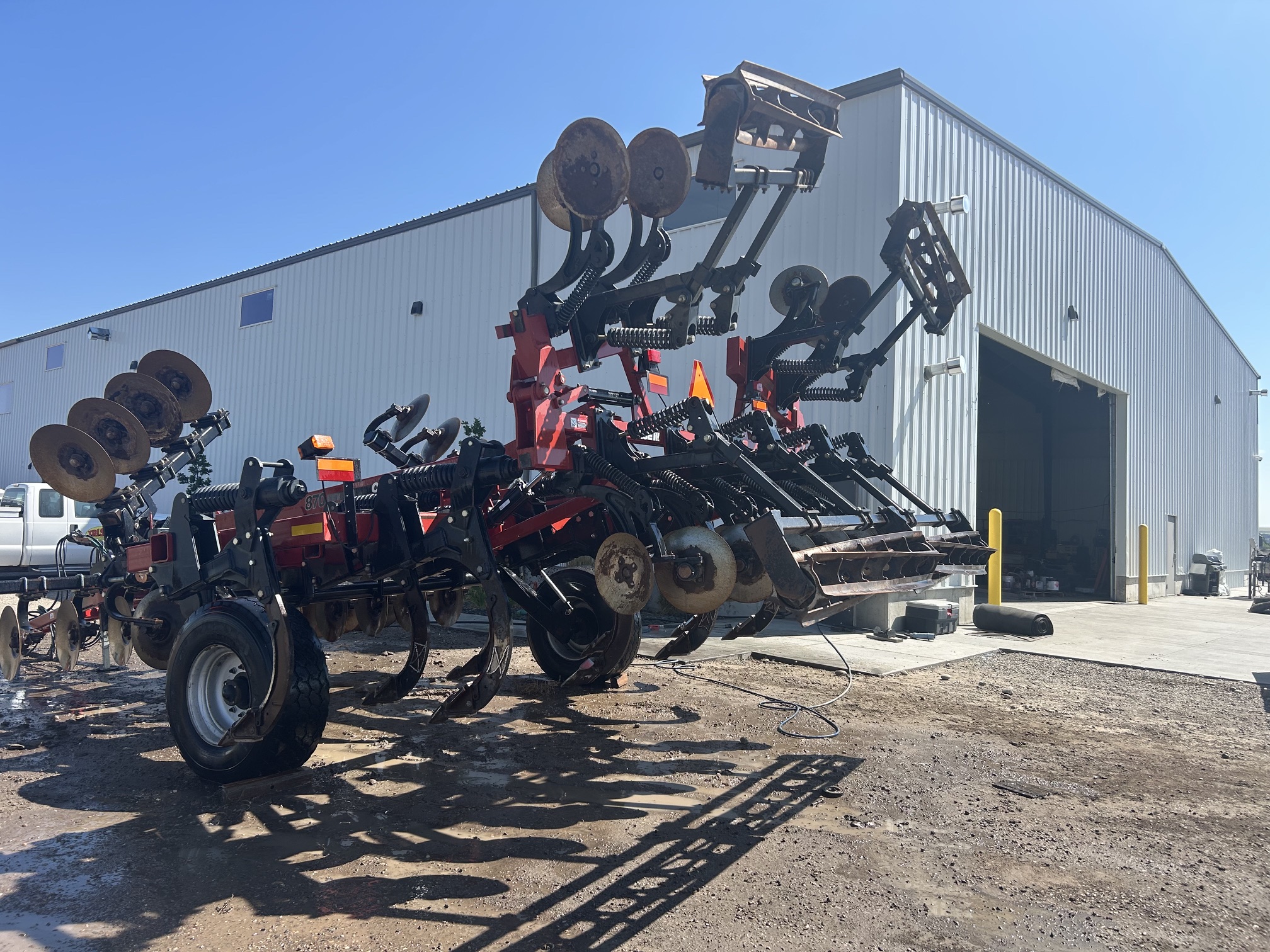 870 Case IH Heavy Duty Disc Ripper - Image 4
