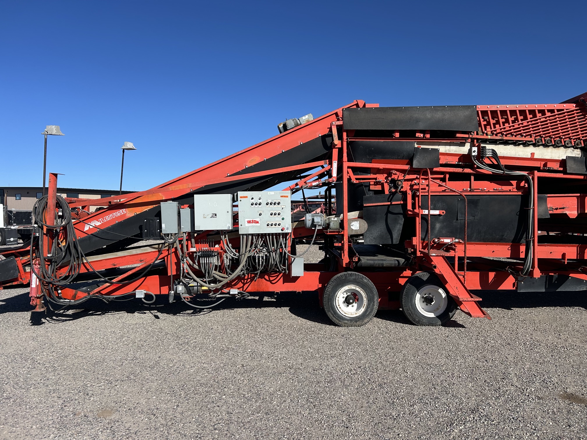 84in Milestone Dirt Eleminator Sizer with Clodhopper Roller / Loaded - Image 2