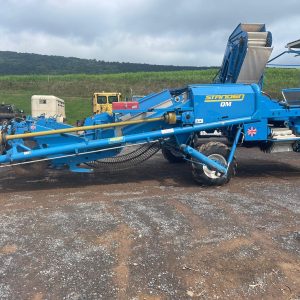 2024 Standen Engineering Quality Master 2 Row Potato Harvester / Only 200 Acres