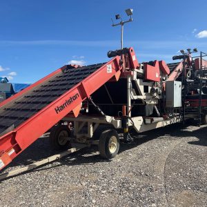 4240 Harriston Clodhopper with Full Width Elevator / Pag Belt & Blower